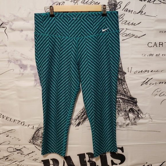 NIKE Dri-Fit leggings size large - Picture 1 of 4